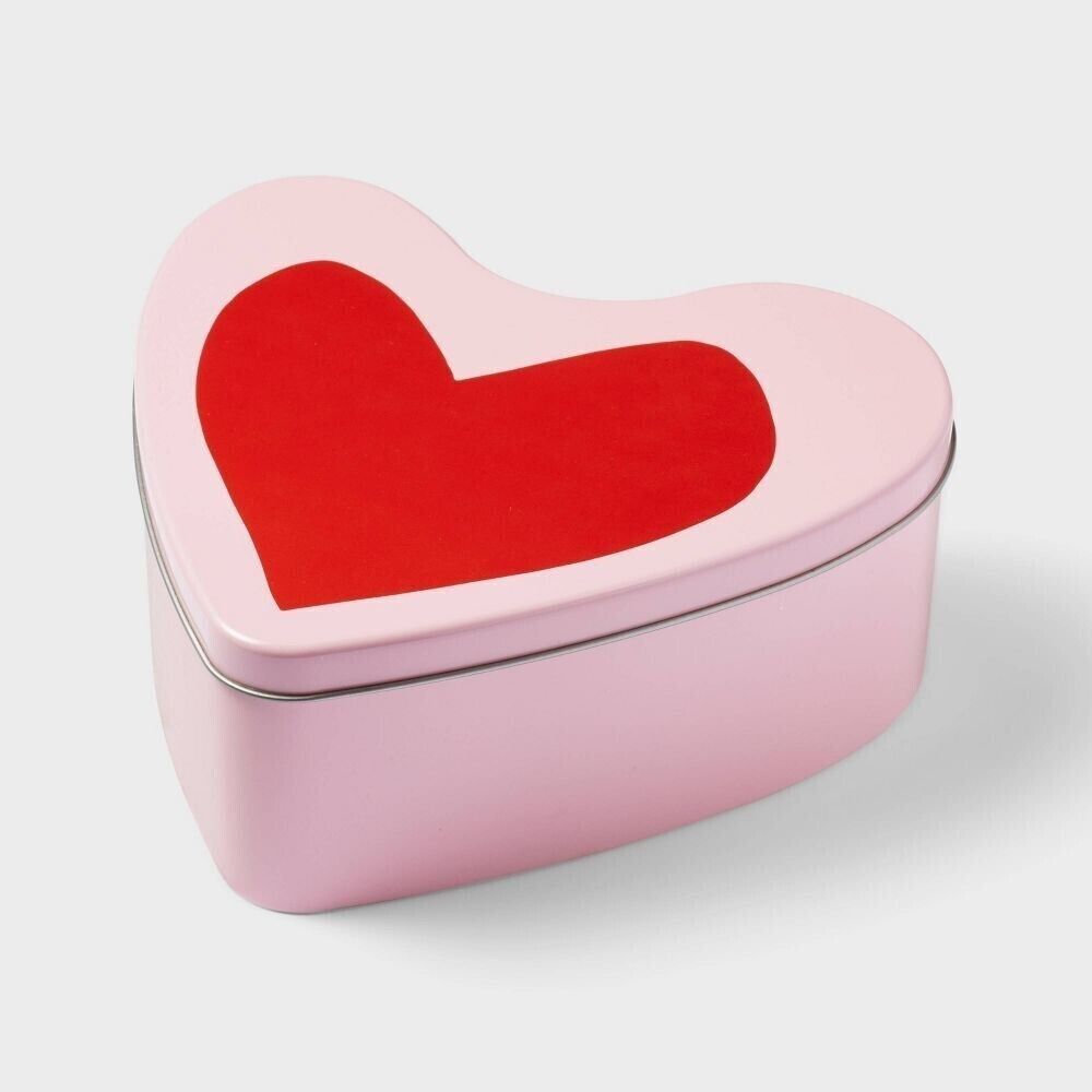 Valentine's Day heart shaped gift box tin